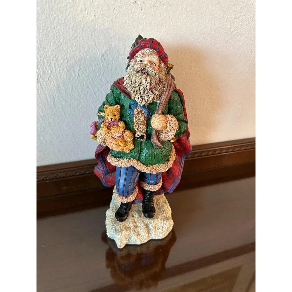 Vintage Kirklands Collectable Santa By Cedar Creek Collection‎